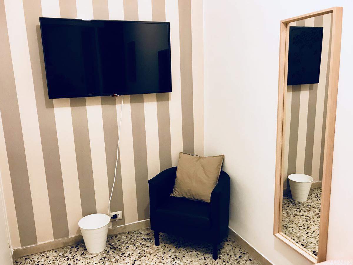 Simoni 10 Hotel Verona Exterior photo